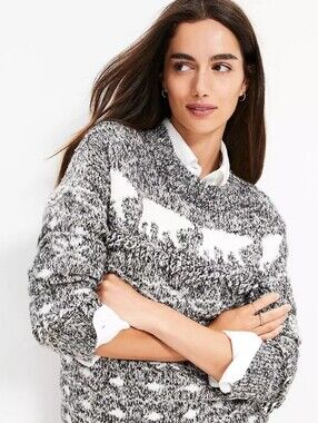 Small LOFT Women's Grey and White Polar Bear Knit Sweater